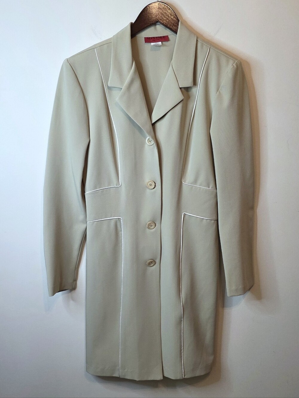 Vintage Alyn Paige Beige Longline Blazer Dress White Piping Trim Size 7/8